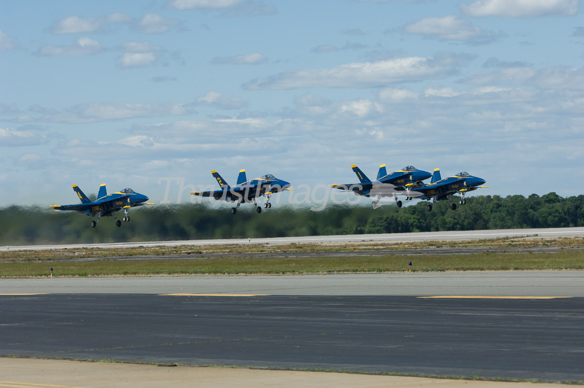 McDonnell Douglas F/A-18A Hornet 163106 / 5 (cn 0495/A409) Blue